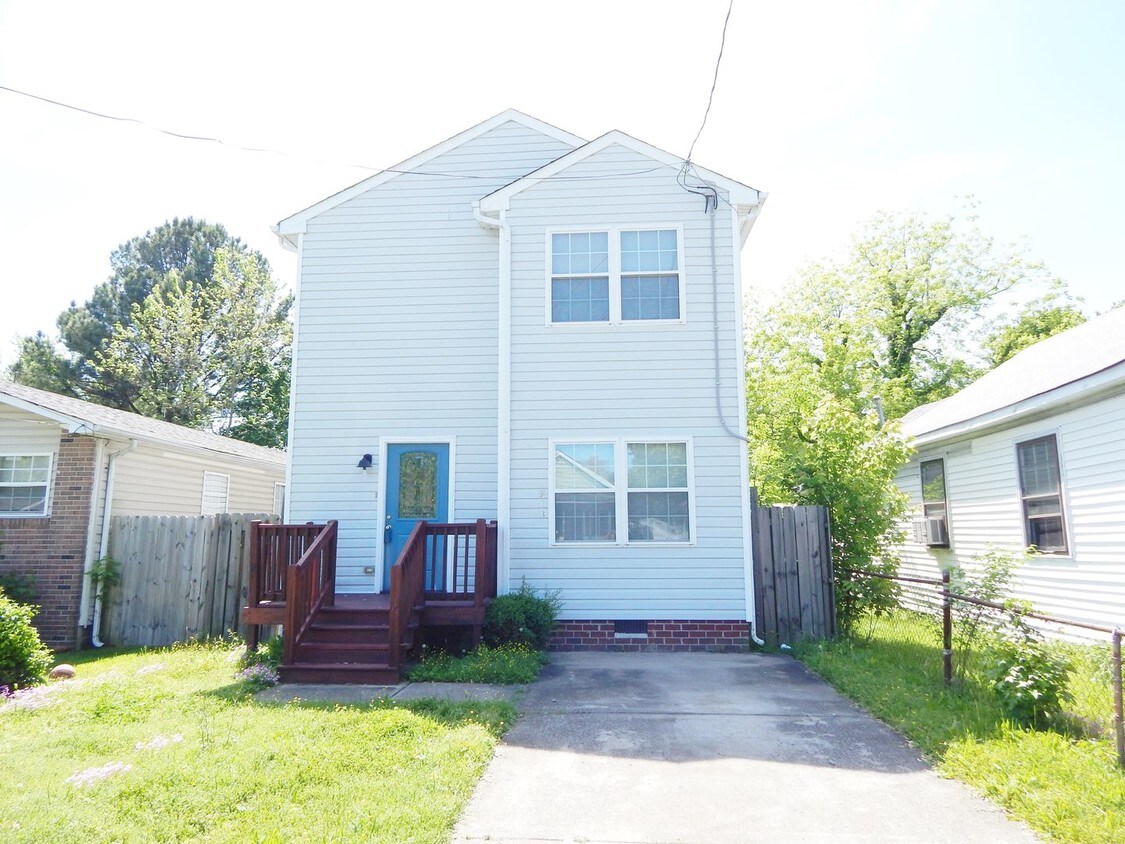 Primary Photo - 711 Hemlock Ave., Hampton, VA