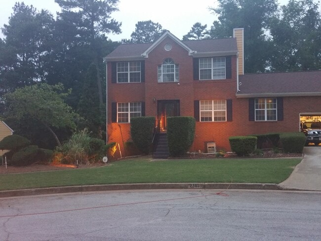 Building Photo - 2563 Treasure Ct