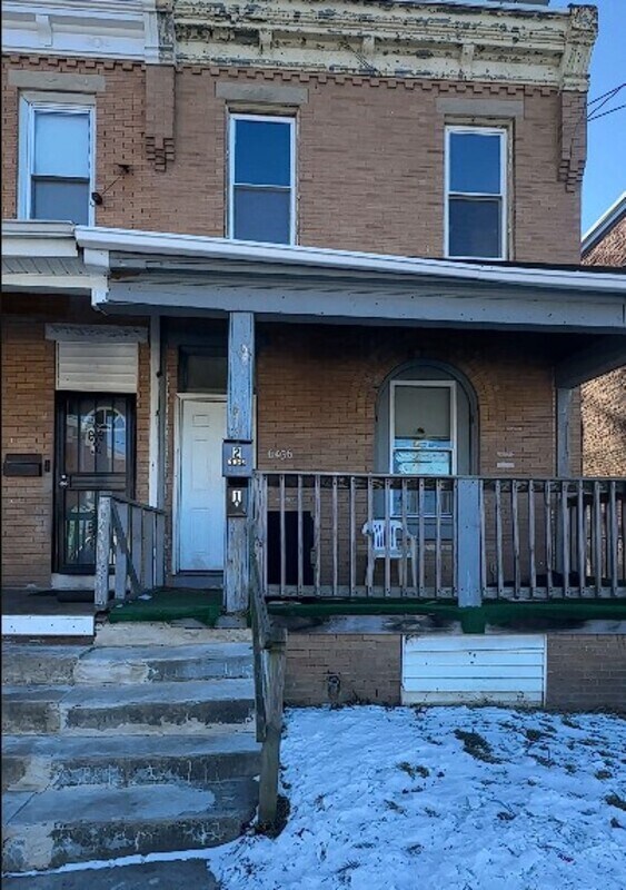 Building Photo - 6036 Cedar Ave