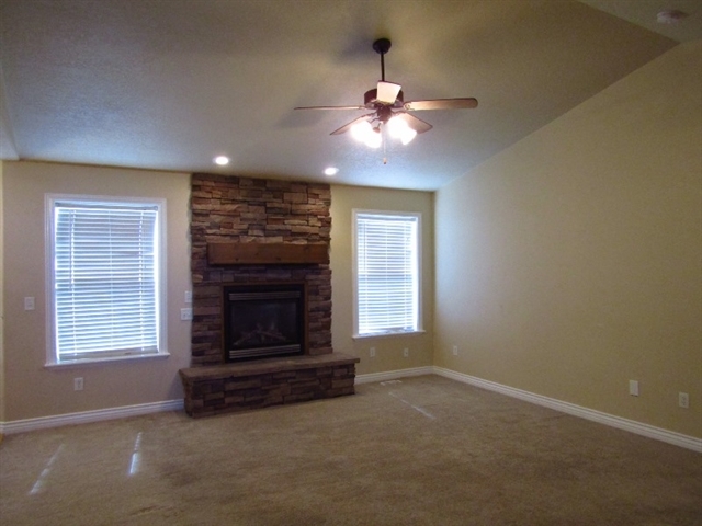 Building Photo - 5129 W Amber Rose Lane