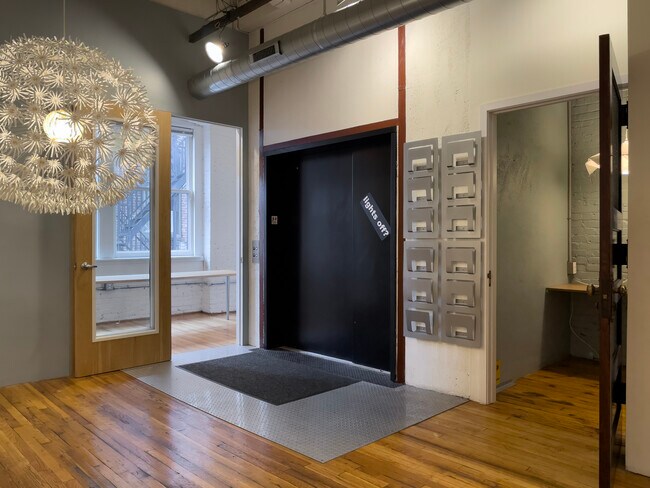 Foto del edificio - 945 Liberty Ave