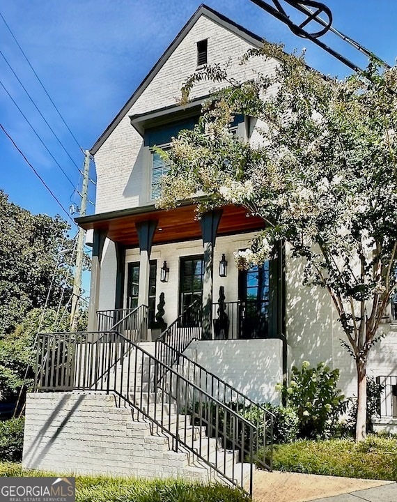 Building Photo - 4001 Haverhill Dr NE