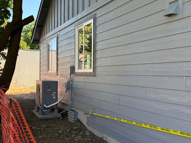 Building Photo - 10017 E Mission Ave