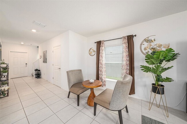 Foto del edificio - 6300 Beverly Hls Dr