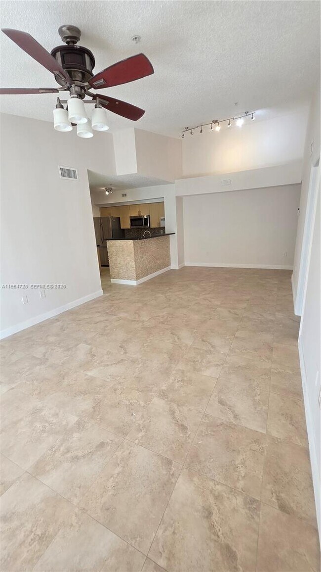 Building Photo - 2090 W Preserve Way