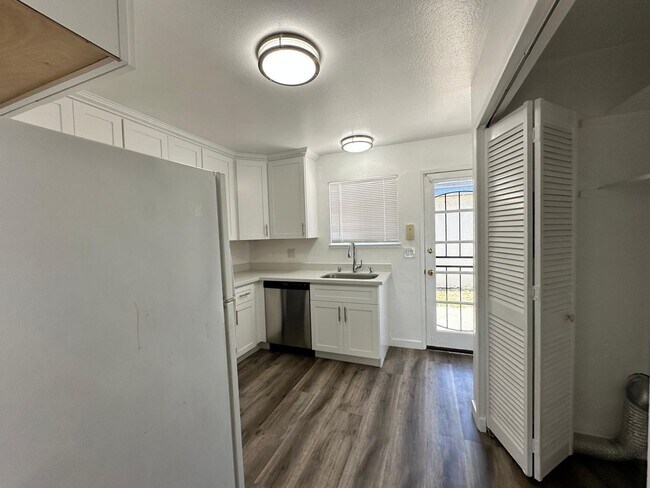 Building Photo - 4402 Bel Estos Way is now open for rent!