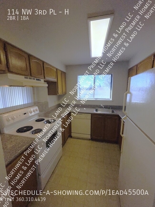 Photo - 114 NW 3rd Pl Apartment