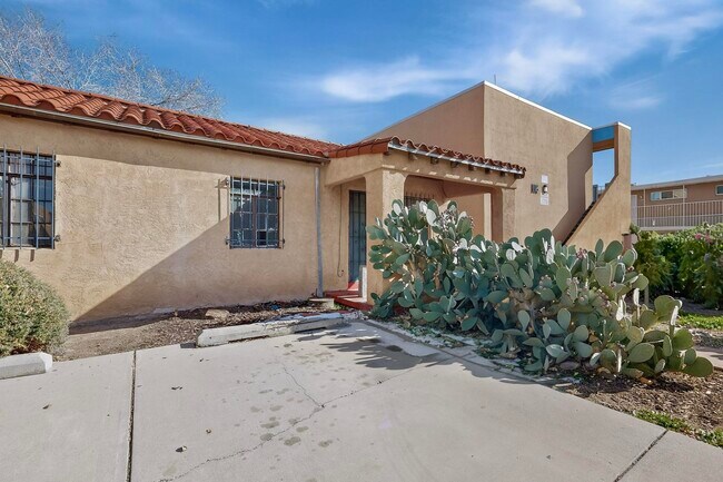 Foto del edificio - 116 Columbia Dr SE