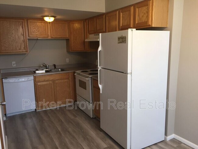 Foto del edificio - 438 C St E