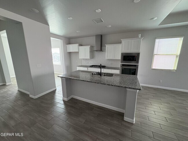 Foto del edificio - 12853 Clevedon St