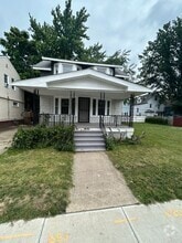 Building Photo - 10705 Greenlawn Ave