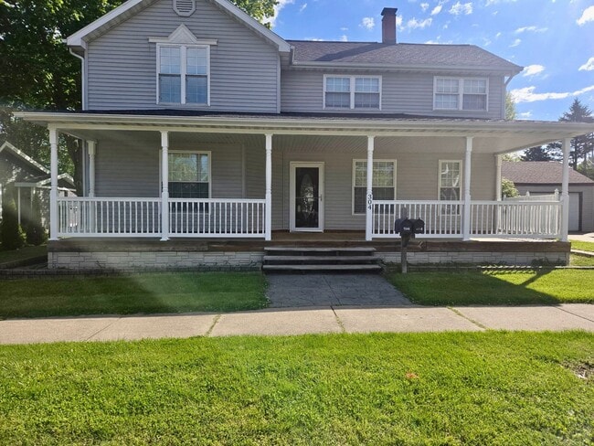 Building Photo - 304 N Main-Berrien