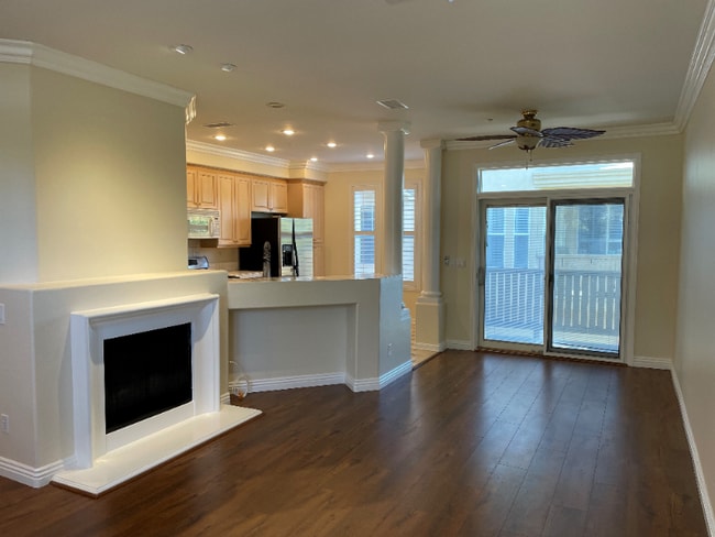 Building Photo - 493 W Summerfield Cir