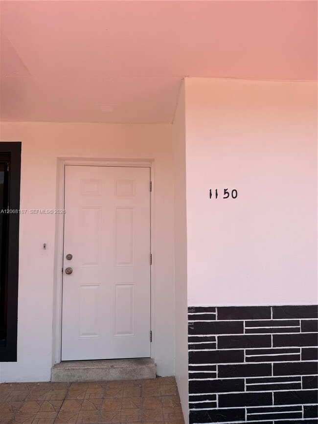 Building Photo - 1150 NE 201st Terrace