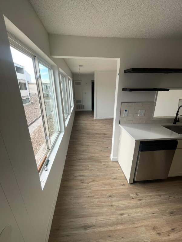 Foto del edificio - 10762 E Exposition Ave