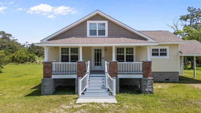 Foto del edificio - 3 Bed 2 Bath Marshallberg Home Available now