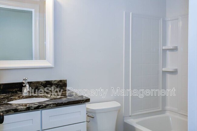 Foto del edificio - 249 Stribling Ave