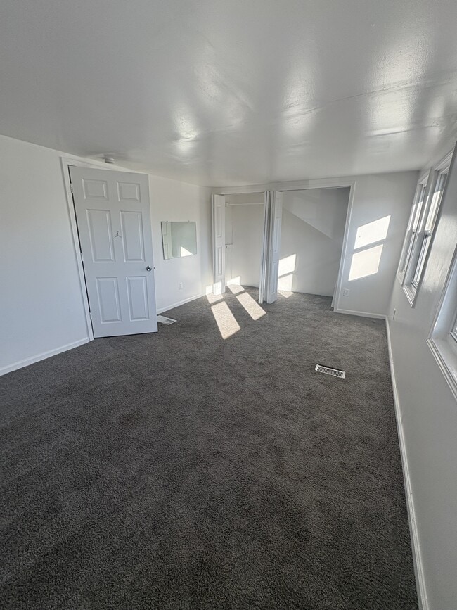 Building Photo - 21715 Nevada Ave