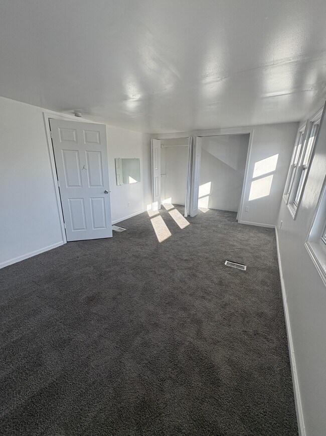 Foto del edificio - 21715 Nevada Ave