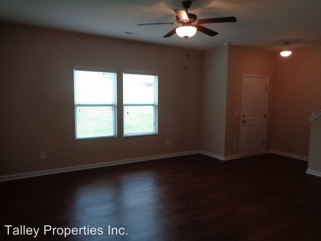 Building Photo - 4 br, 2.5 bath House - 7841 Rockland Drive