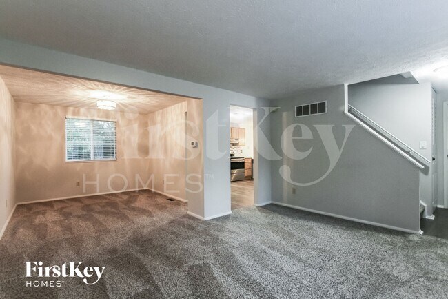 Foto del edificio - 11567 Creekside Ln