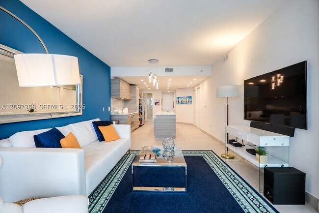 Foto del edificio - 650 NE 32nd St