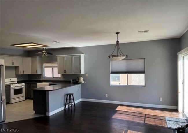 Foto del edificio - 8305 Windchase Ave