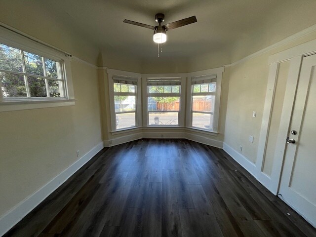 Building Photo - 432 Lakehouse Ave