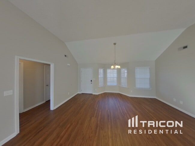 Foto del edificio - 3018 Barretts Ridge Dr