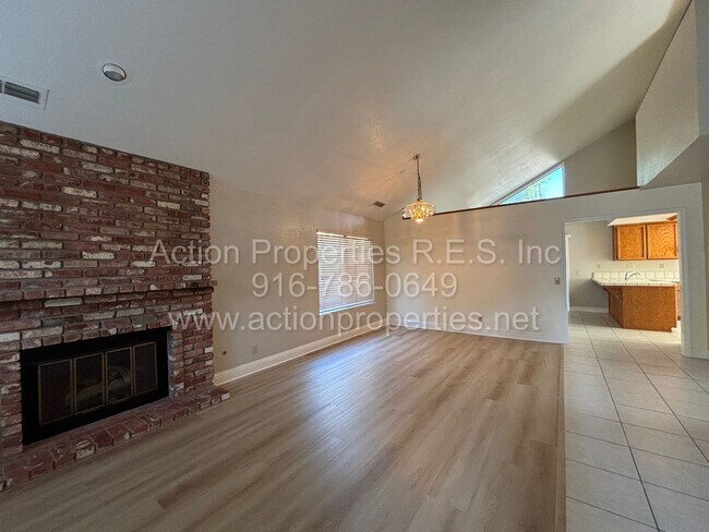 Foto del edificio - Gated Johnson Ranch: 3 Bed, 2.5 Bath - New...