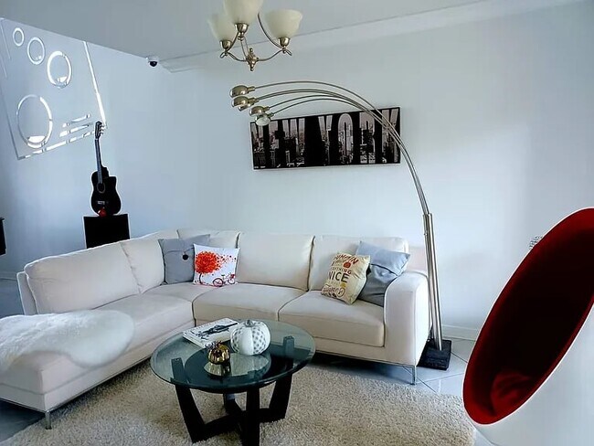 Foto del edificio - 4253 SW 153rd Ct