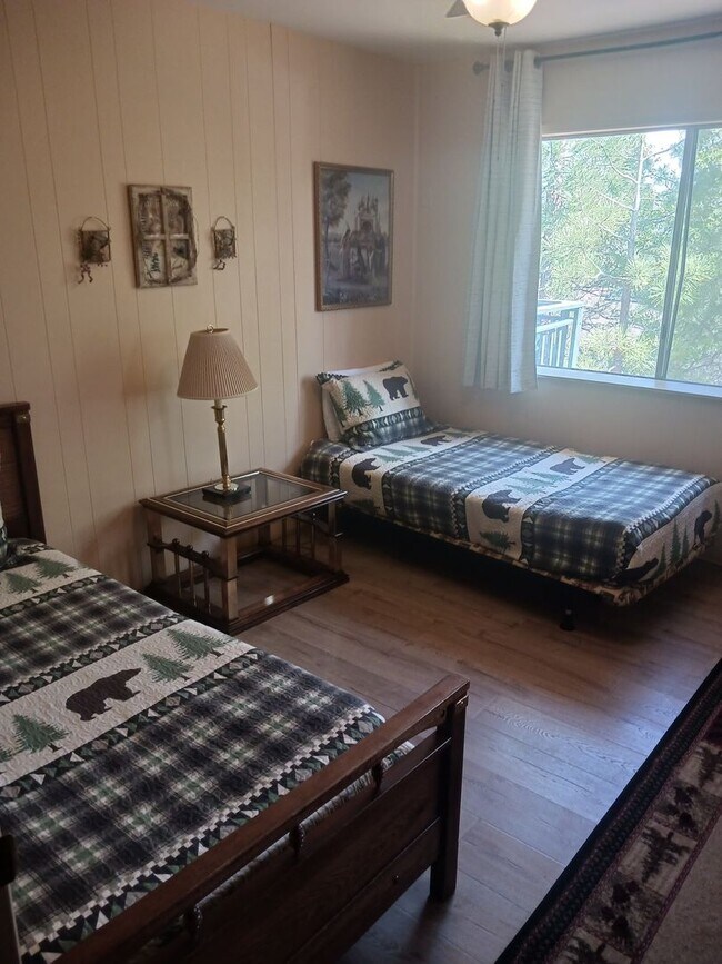 Foto del edificio - Beautiful Big Bear Home