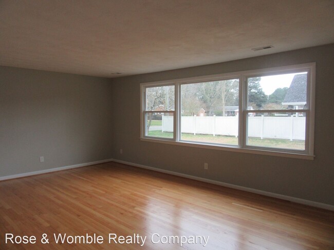 Building Photo - 3 br, 2 bath House - 212 Hallbridge Dr