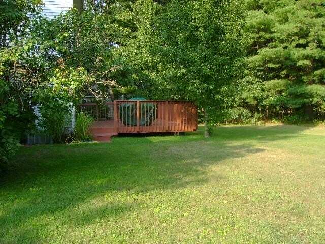 Building Photo - 582 Acland Blvd