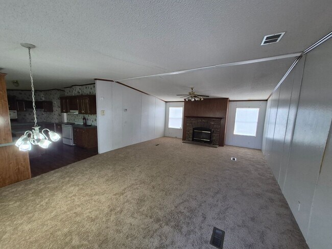 Foto del edificio - 7500 Paradise Rd