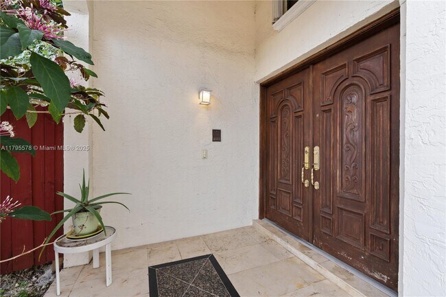 Foto del edificio - 8940 SW 5th St