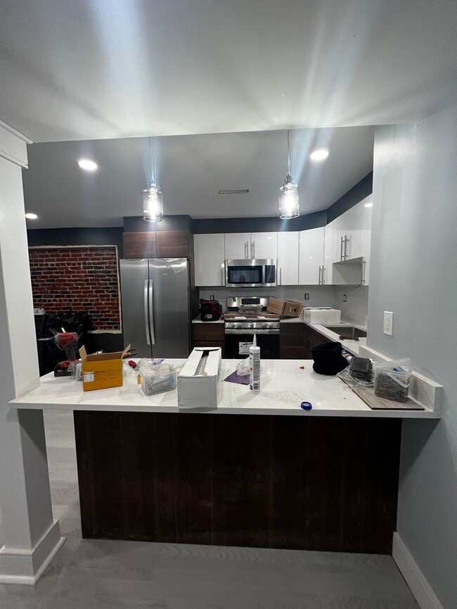 Photo - Beautiful, Fully Renovated Brookline / Washington Square 3 Bed/2 Bath on University Rd for Sept 1st Apartment