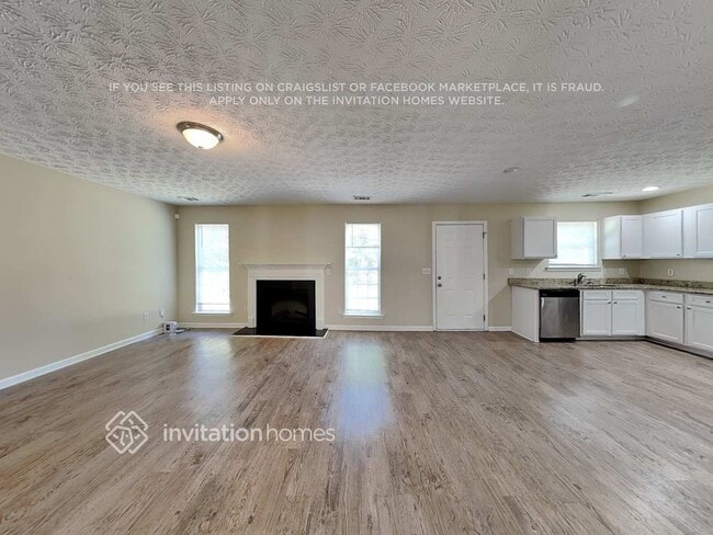 Building Photo - 8279 Milam Loop