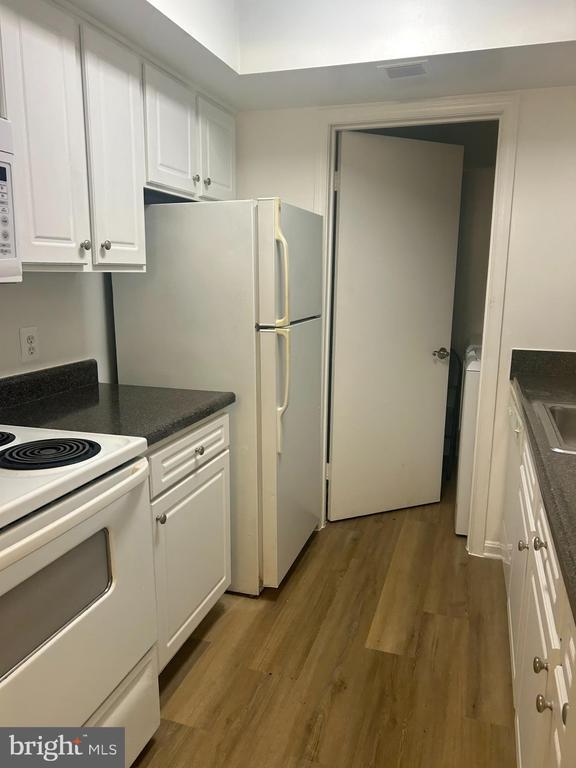 Foto del edificio - 18302 Streamside Dr