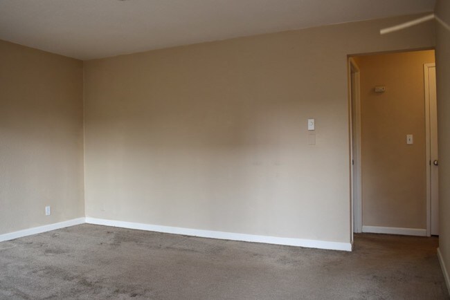 Foto del edificio - 1212 E Howell St