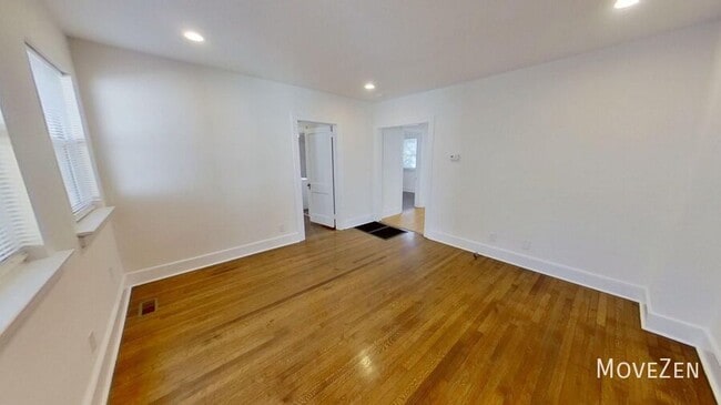 Building Photo - 407 Gardner St