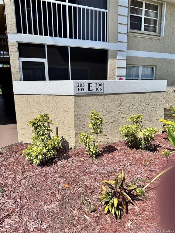 Foto del edificio - 1537 SE Royal Green Cir