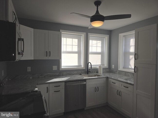 Photo - 2911 Markley Ave Townhome