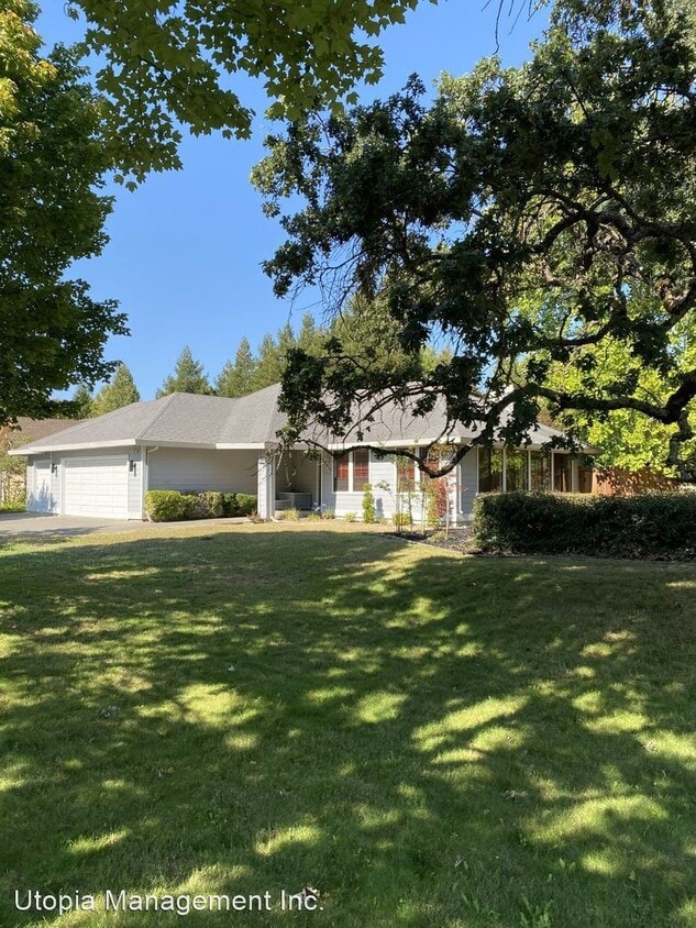 Foto principal - 3 br, 2.5 bath House - 316 Countryside Drive