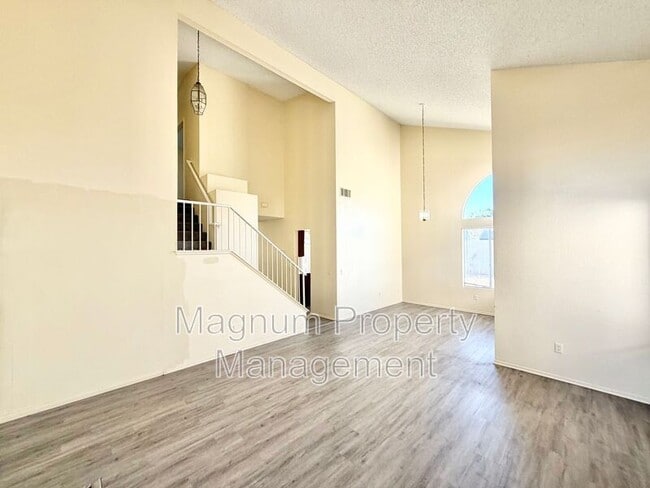 Building Photo - 541 Ocean Ave