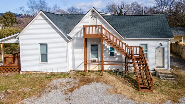 Photo - 226 Lynnwood Dr Apartment