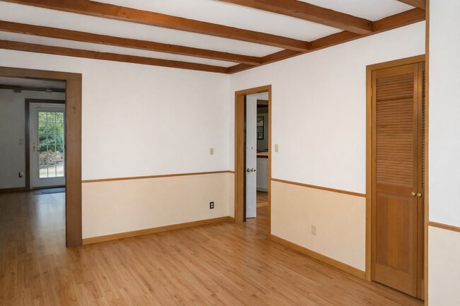 Building Photo - 1468 Carroll Ave