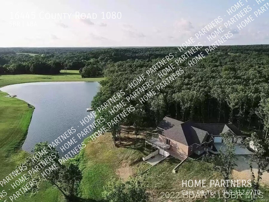 Primary Photo - Rent to Own this Lake Front Home on 10 Acr...