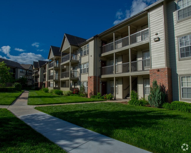 Crown Chase Apts Rentals Wichita, KS