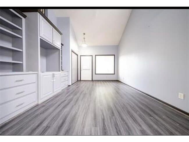Building Photo - 17032 Eagleview Ln